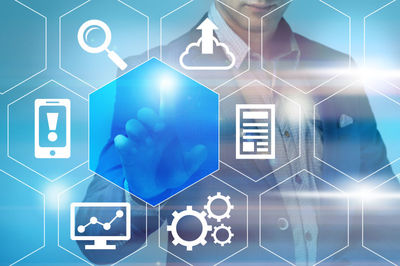 虛擬屏幕上的網(wǎng)絡(luò)技術(shù)咨詢